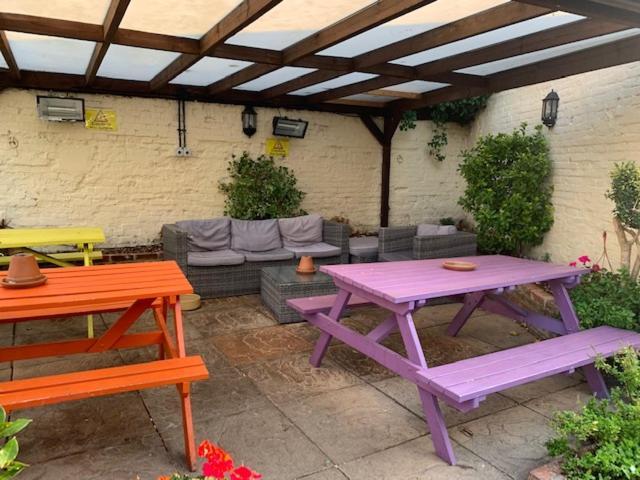The Crown In Bed & Breakfast Fordingbridge Exterior photo